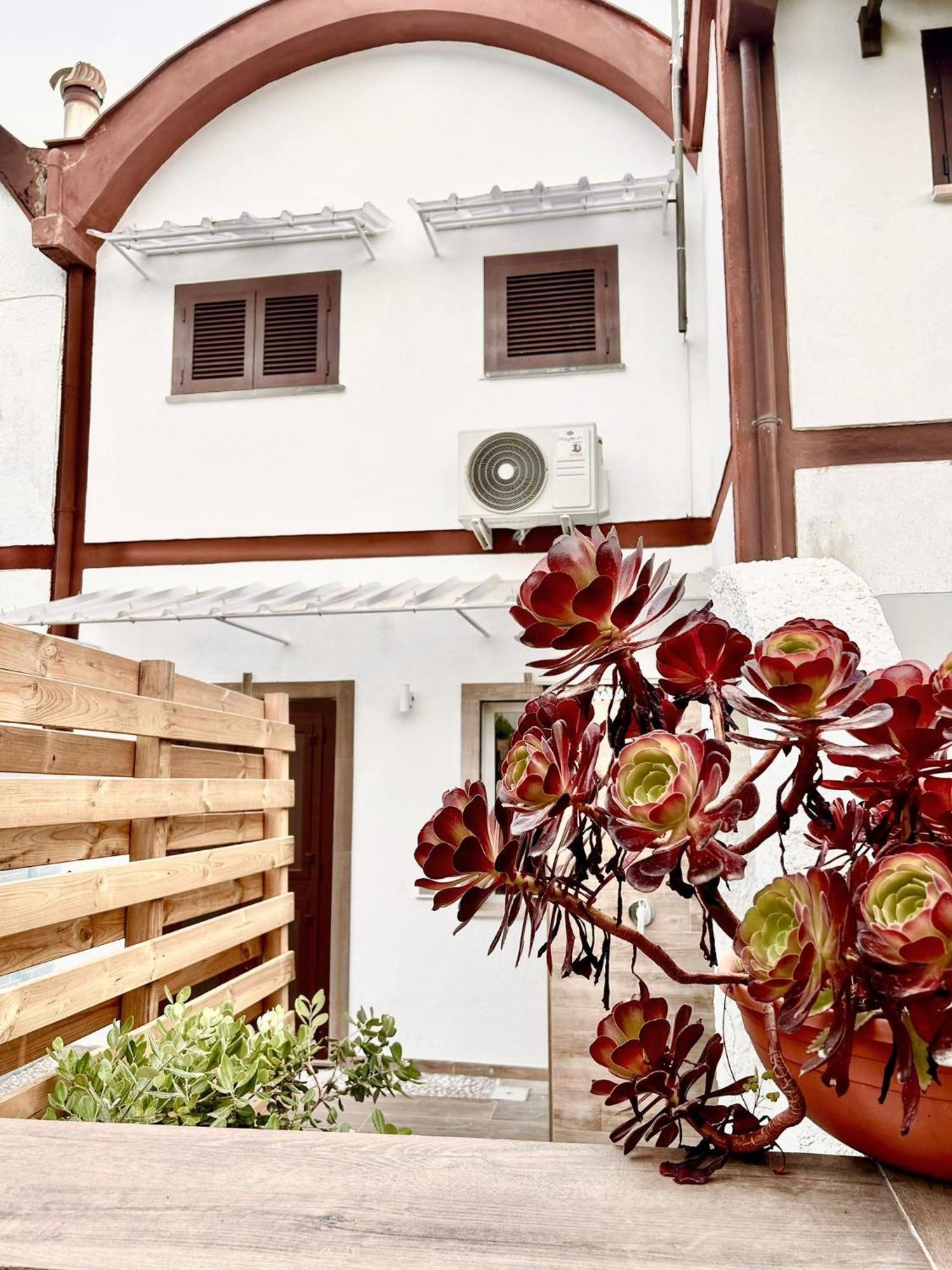 Ludovico I Apartment Sperlonga Exterior foto